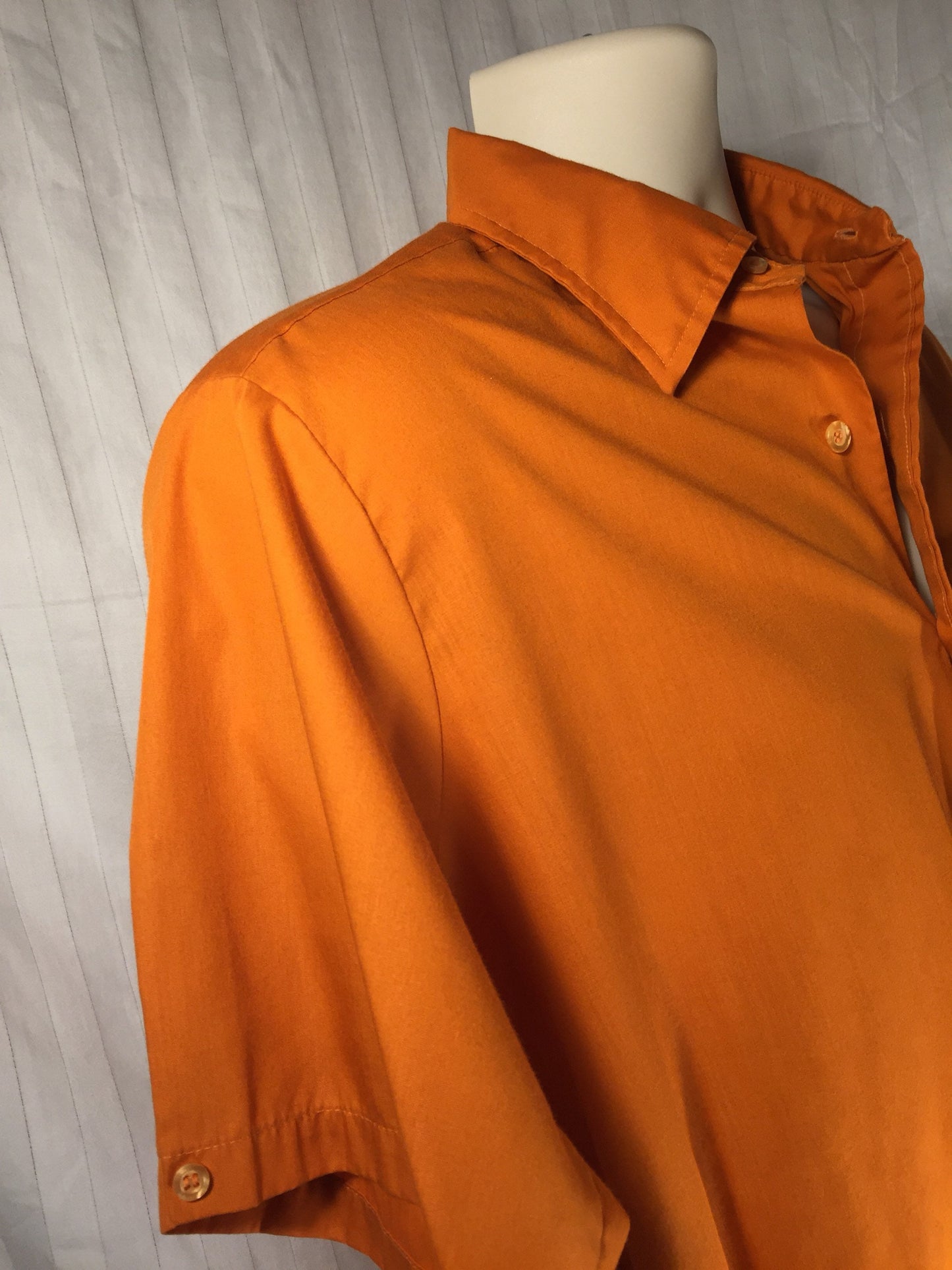 Vintage 60s Sharmont Perma-Press // 15/15.5 // Casual Orange Shirt // Made in USA // Rockabilly