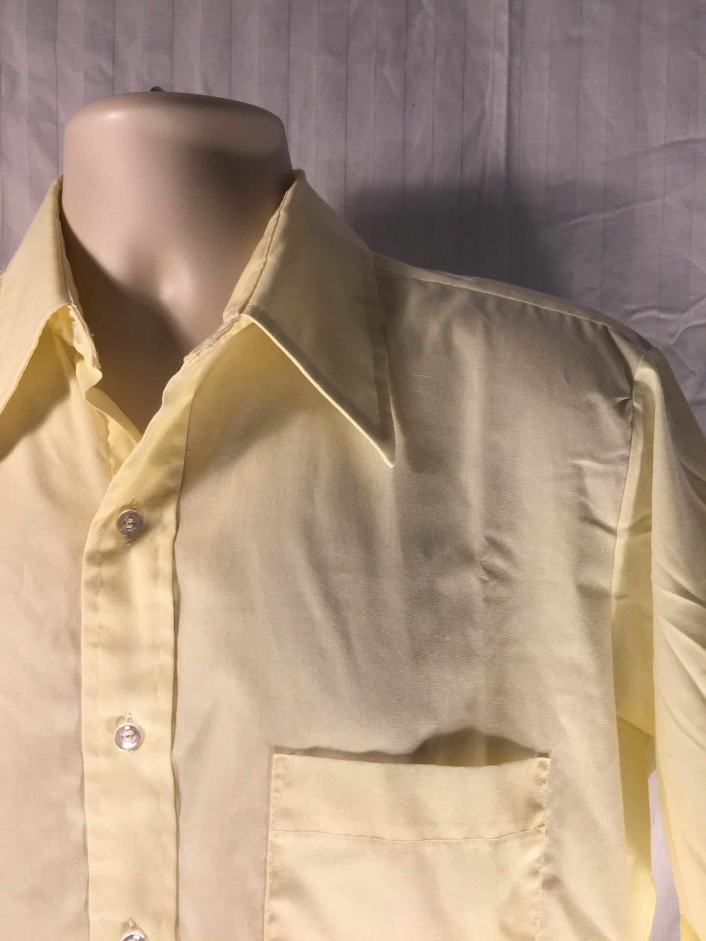 ARROW Burma Kent Shirt // Short Sleeve // Yellow // Poly Cotton // Button down // Straight collar