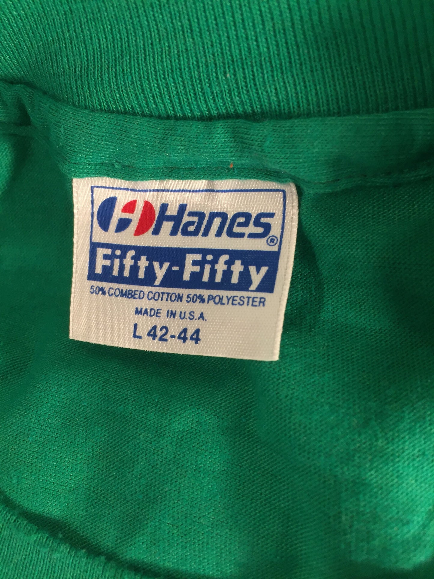 Vintage 80s // 1983 Large HANES 50/50 T-Shirt // ARA Field Day // Flock Lettering // Single Stitch // Green // USA