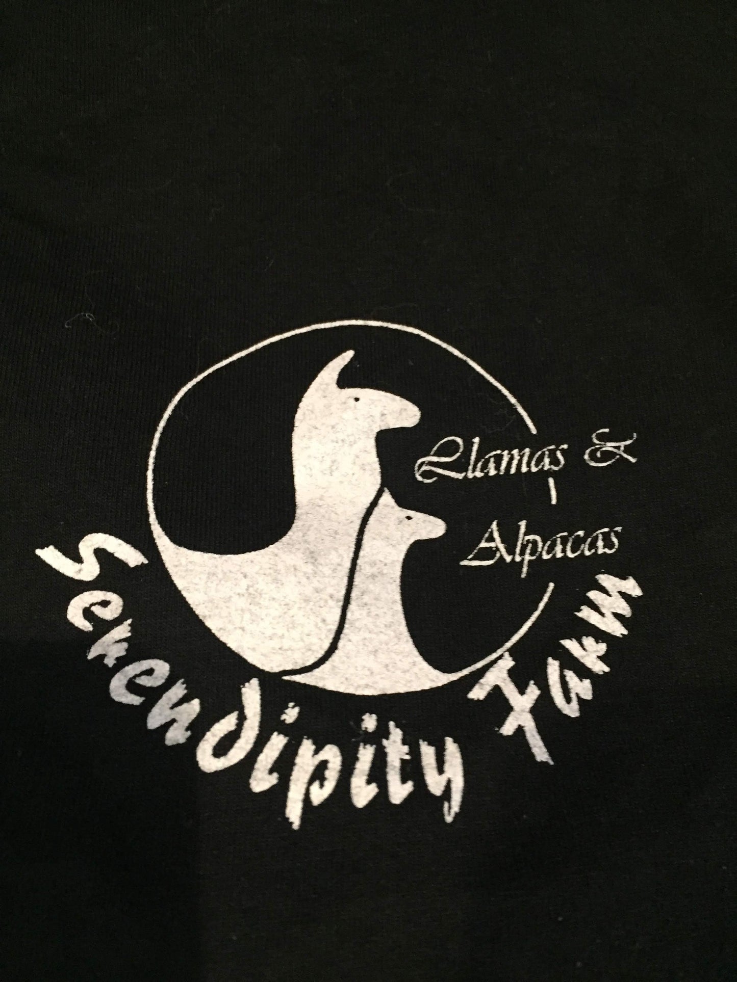 Vintage 80s Hanes Heavyweight 50/50 T-shirt // Serendipity Farm Alpaca Llama // Single Stitch // Made in USA