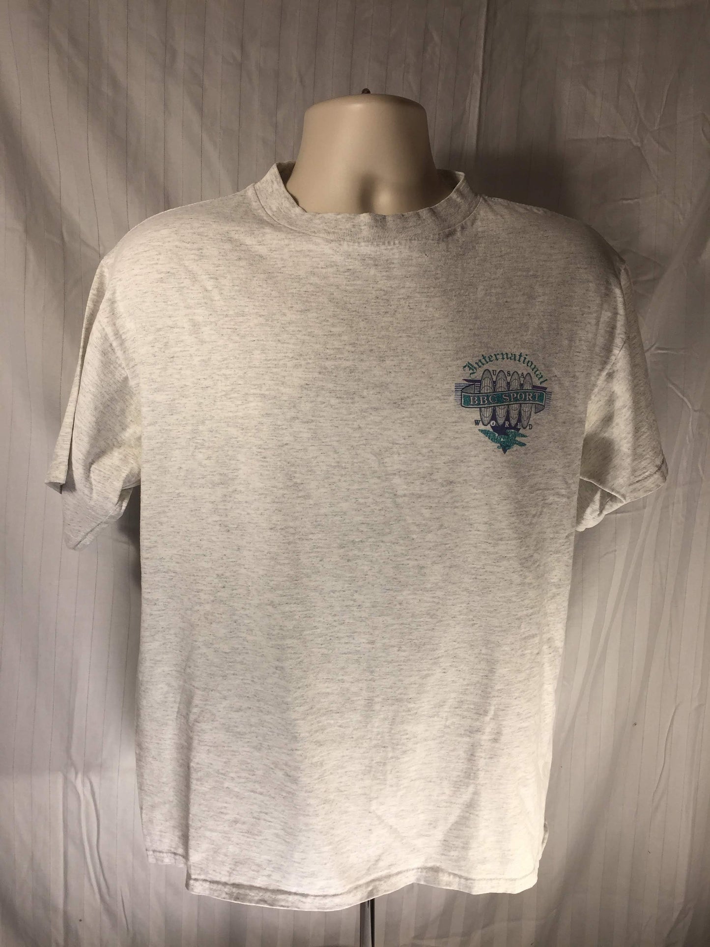 Vintage 80s 90s Bugle Boy Medium T-shirt // Single Stitch // 100 Cotton // Made in USA // Gray Heather // BBC Sport // International