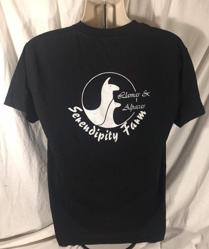 Vintage 80s Hanes Heavyweight 50/50 T-shirt // Serendipity Farm Alpaca Llama // Single Stitch // Made in USA