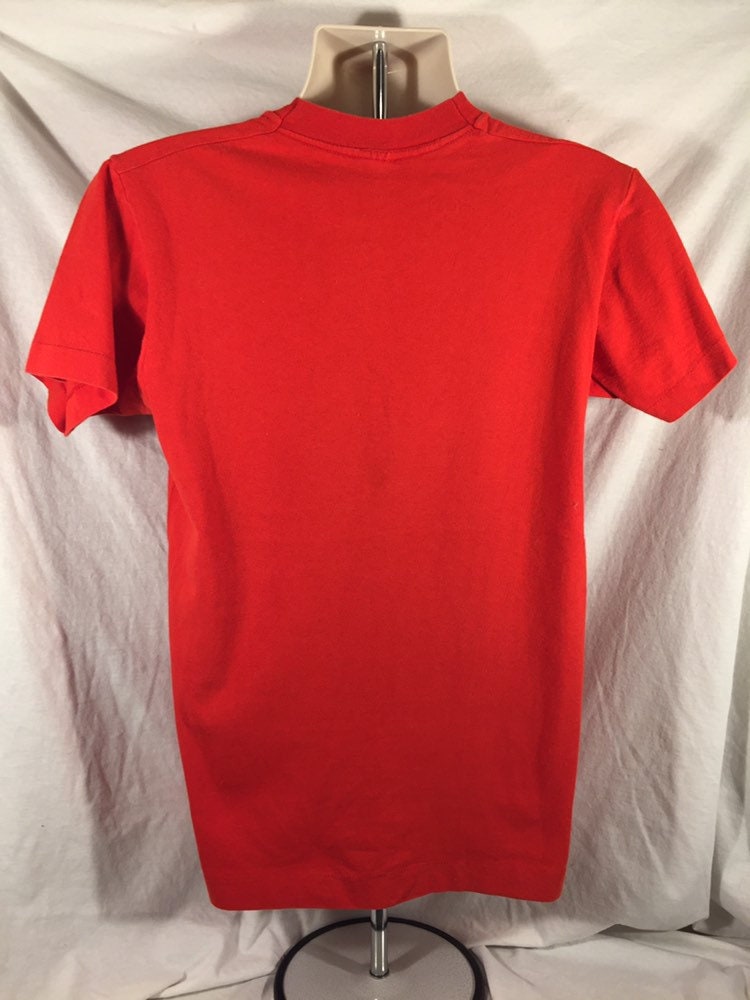 Vintage 80s // Medium Red Pocket T Blank // Screen Stars Blank T-Shirt // Single Stitch // 50/50 // Made in USA Selvedge