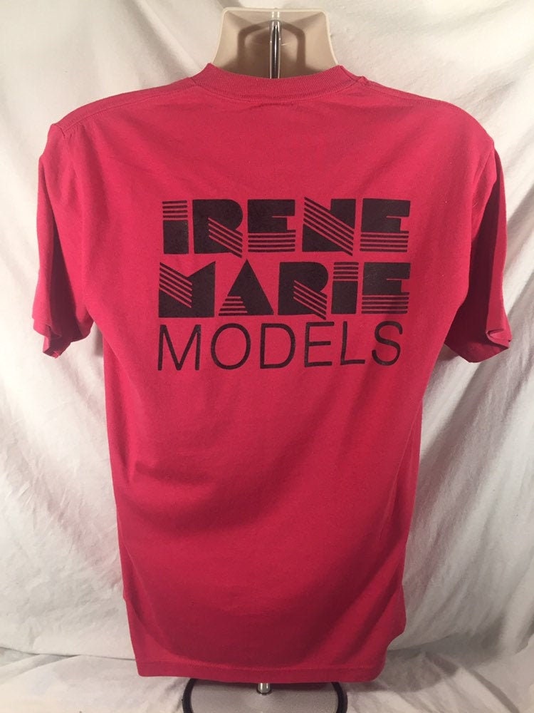 Vintage 80s Irene Marie Models Large Pink T-shirt // Single Stitch // Made in USA // Sunbelt Sportswear