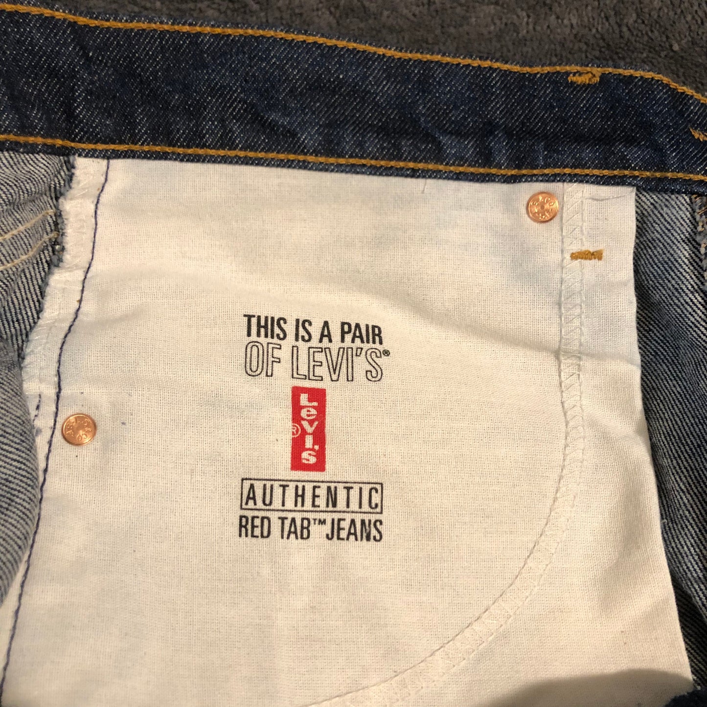 Vintage 505 Levi's 33x30 Blue Jeans Dark Zip 90s USA Regular Fit Straight Leg Silver Button Red Tag 1993