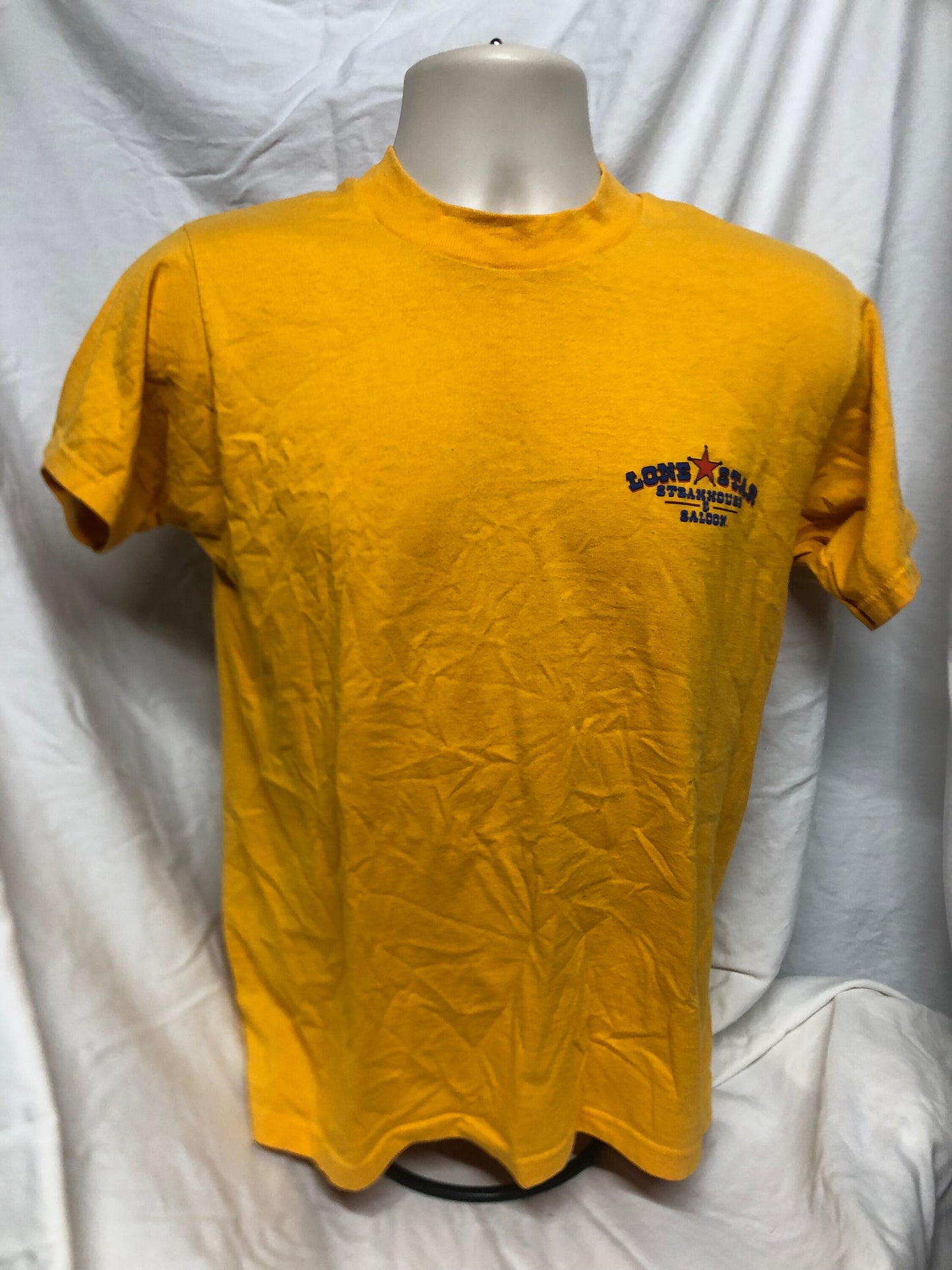Vintage 90s Don't Mess With Texas Lone Star Steakhouse and Saloon Medium FOTL T-shirt Yellow