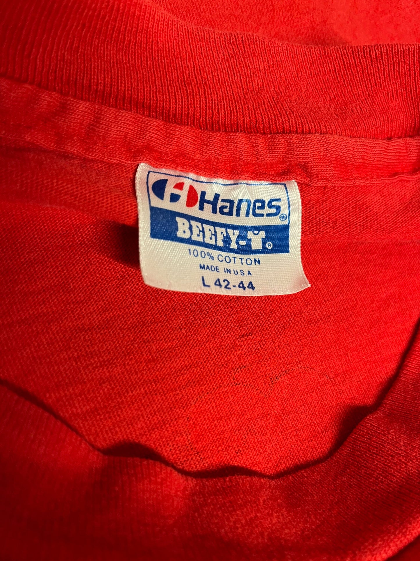 Vintage 90s Waikiki Beach Hawaii Large Red Hanes Beefy-T USA 100 Cotton Single-stitch T-shirt