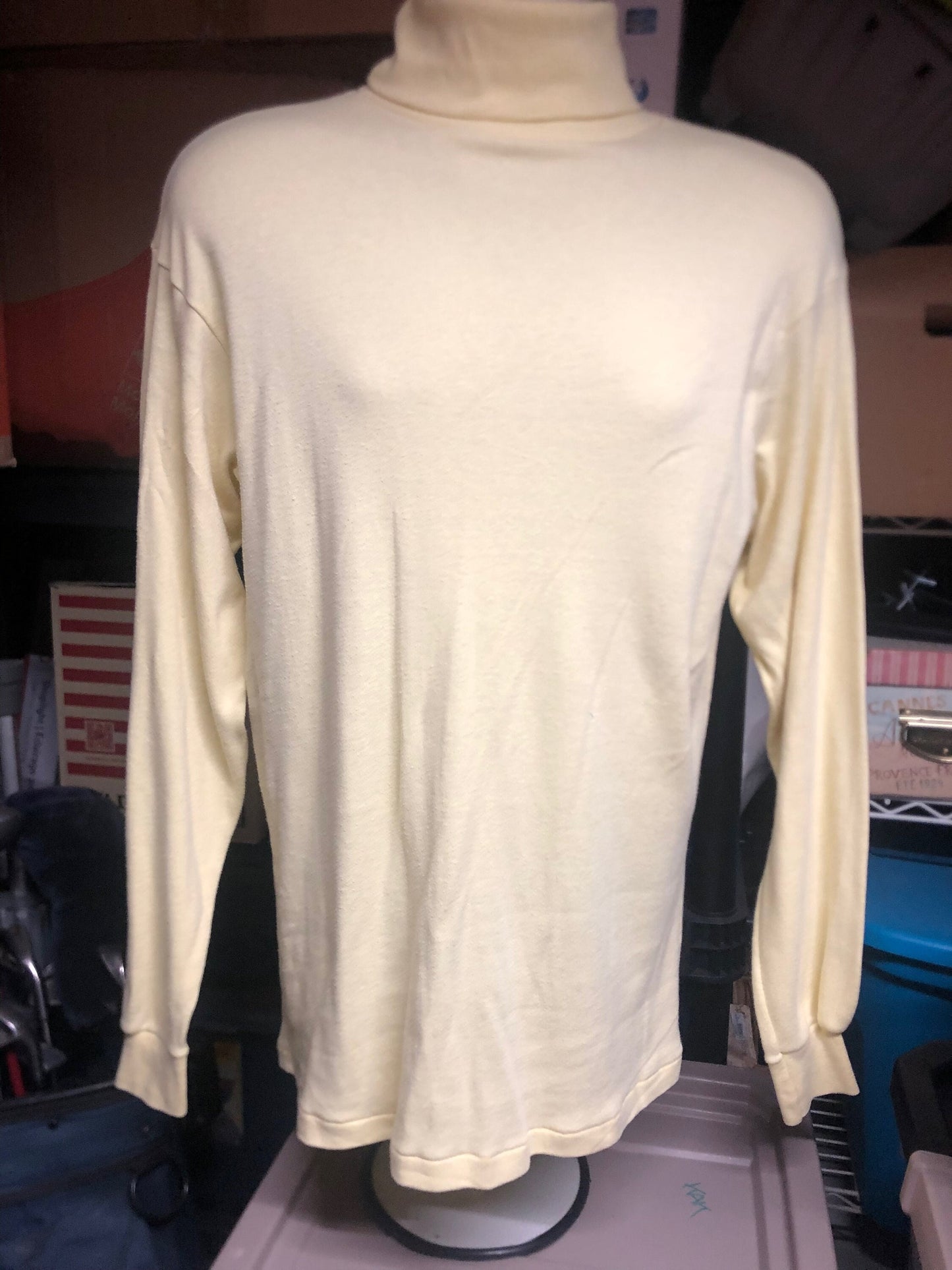 Vintage 70s Medallion Yellow Ski Turtleneck USA Long Sleeve 50/50